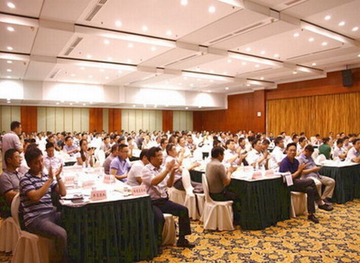 混凝土、工程機(jī)械、農(nóng)機(jī)