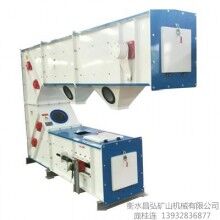 耐火材料專用Z型提升機，整機防爆，內(nèi)置強制通風(fēng)系統(tǒng)