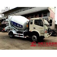 混凝土攪拌運(yùn)輸車3立方，液壓驅(qū)動，風(fēng)冷式散熱器